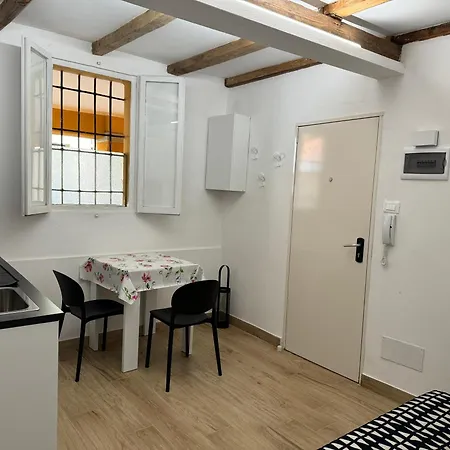 La Casina A Porta Castiglione Bologna